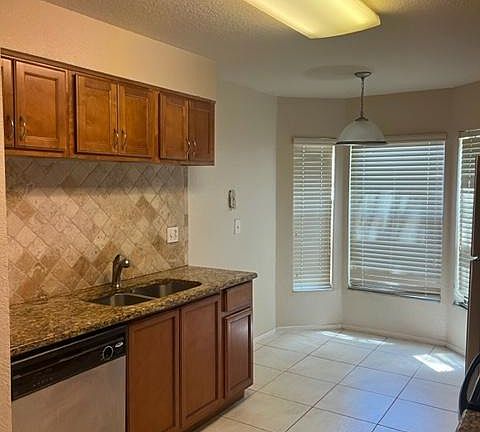 3rd image of 7703 Sugar Bend Dr #7703