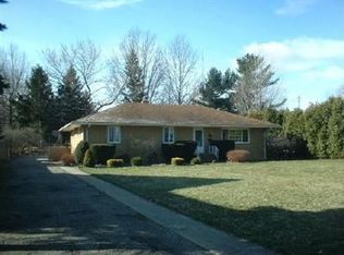 3745 Dentzler Rd, Parma, OH 44134