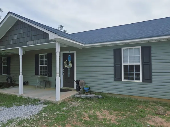 535 Country Breeze Cir, Wedowee, AL 36278