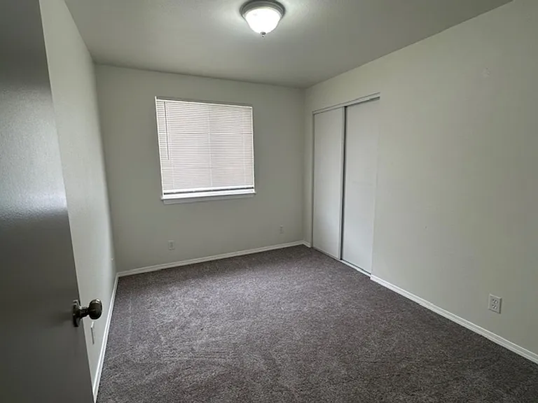 8811 4th Ave S — Photo 11