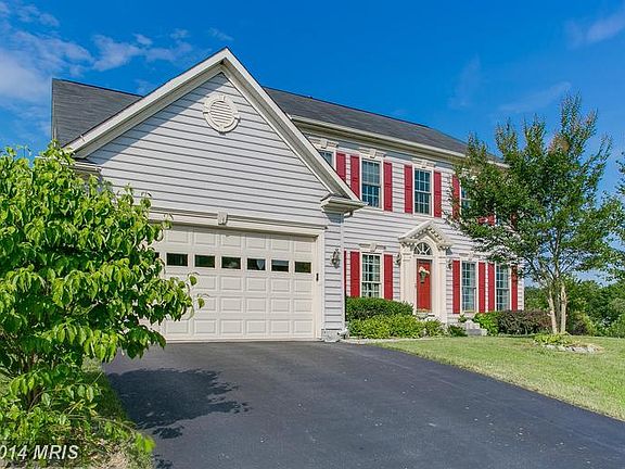 2nd image of 9361 Barrington Ct