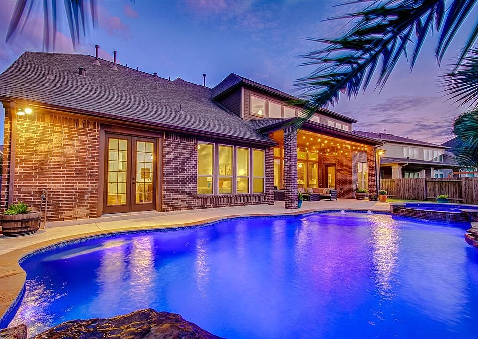 1st image of 26819 Wedgewater Crest Ln