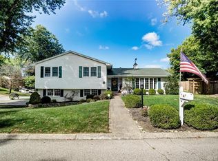 2649 Clifty Falls Rd, Dayton, OH 45449