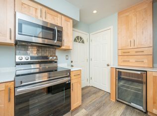 308 Hillside Ave, West Des Moines, IA 50265