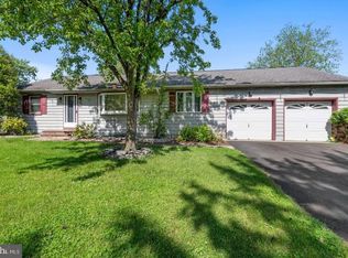 629 Orchard Way, Mount Laurel, NJ 08054