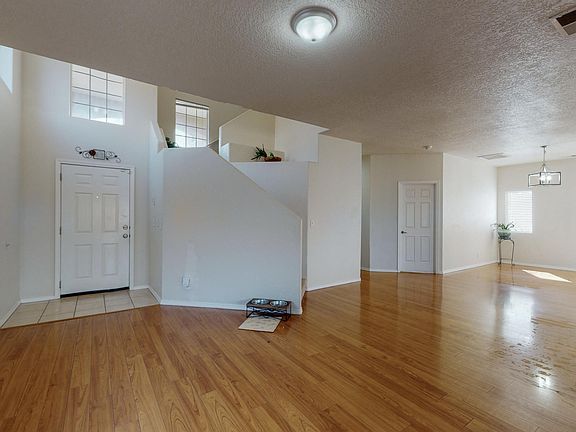 3rd image of 1060 Maroa St NW