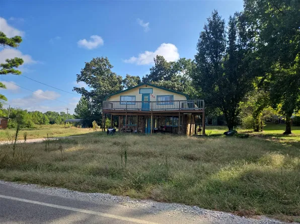 734 County Road 323, Florence, AL 35634