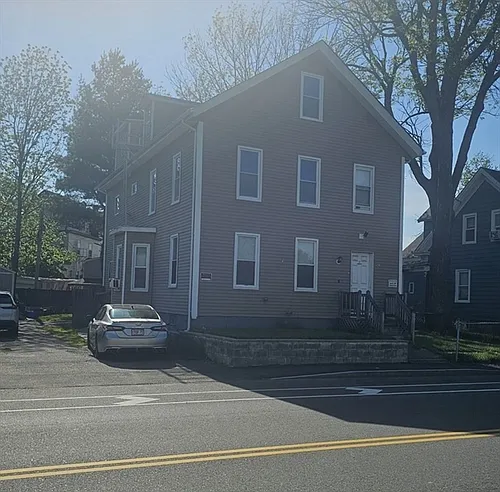 241 Weir St #1 Photo 1