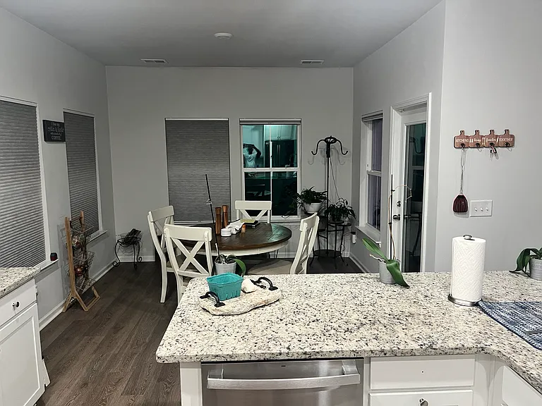 Kitchen nook