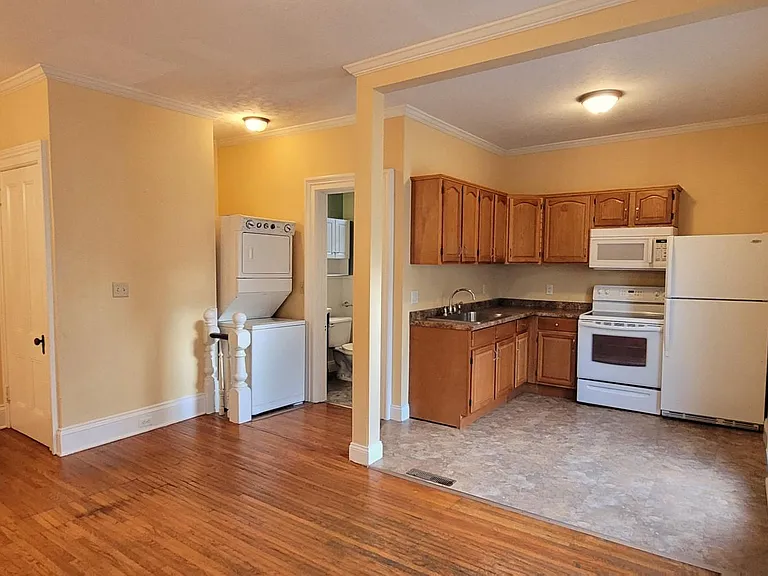 Living Room/ Kitchen