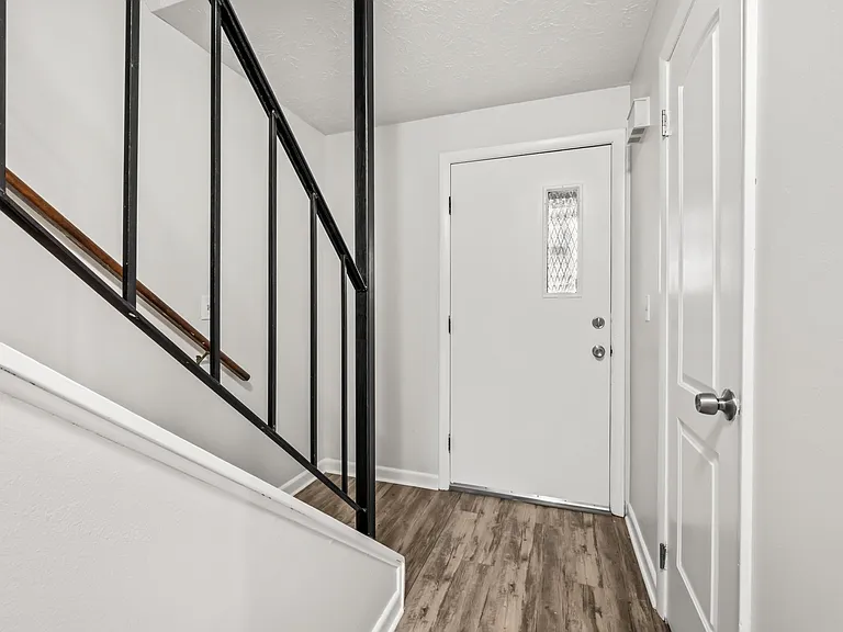 347 Oakland St #47 — Photo 8