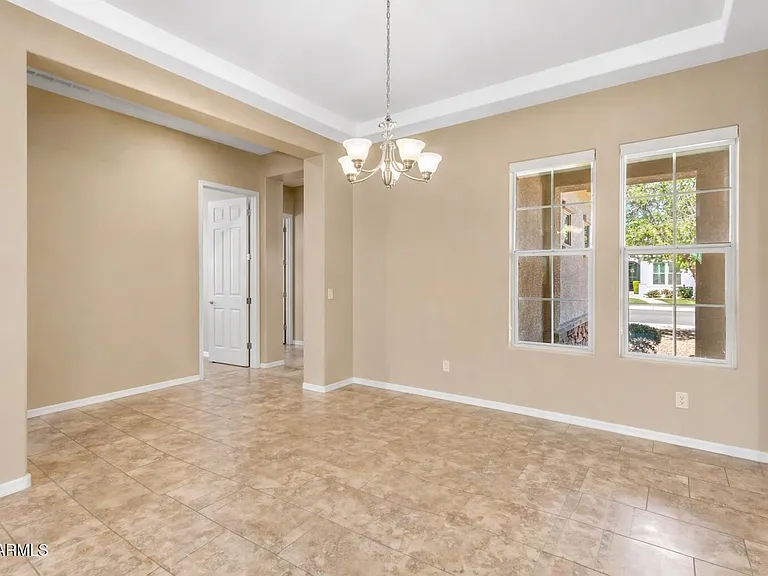 2827 E Muirfield St — Photo 25