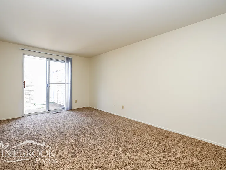 5917 Troy Villa Blvd — Photo 9