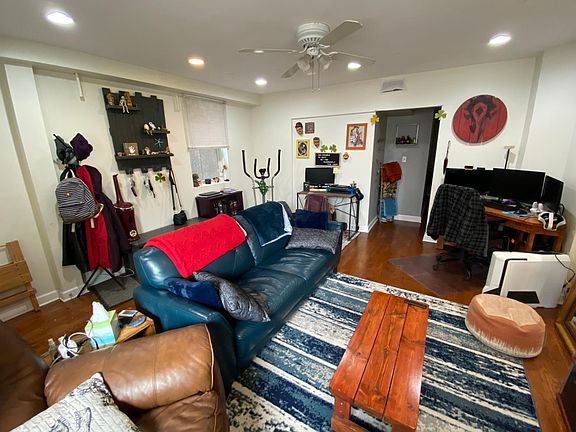 4th image of 2314 W Armitage Ave #Gdn