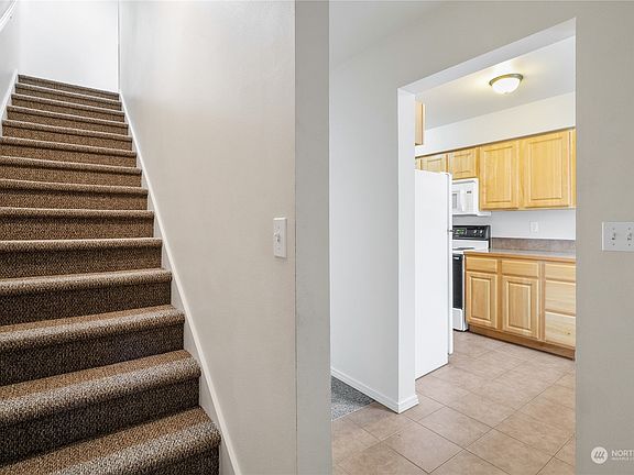 5th image of 1709 W Fern Drive