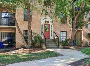 612 Washington Pl #12, Wayne, PA 19087