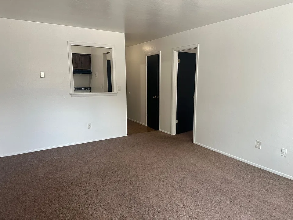118 Lemans Dr