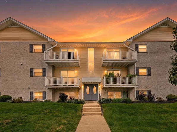 9 Warren Lodge Ct APT 1A, Cockeysville, MD 21030