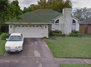 2119 Middle Creek Blvd, Bossier City, LA 71111