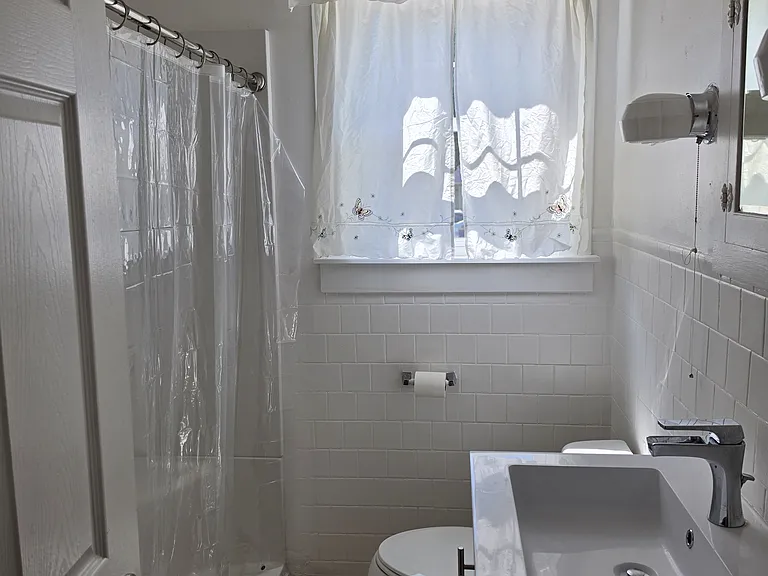 419 Virginia Ave — Photo 8