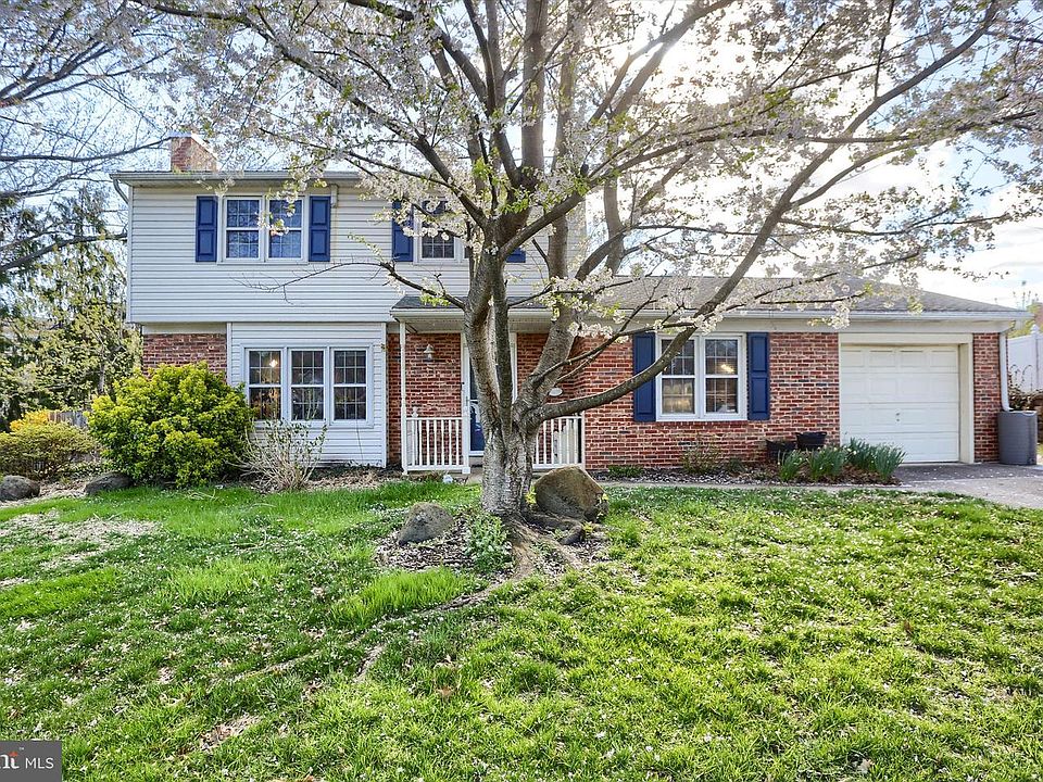 1st image of 437 Appletree Rd