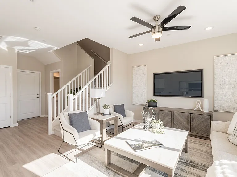 Parkview Townhomes — Photo 9