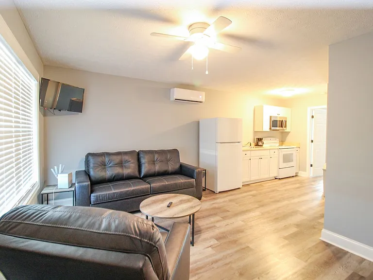 14397 Friend Rd #5 — Photo 8
