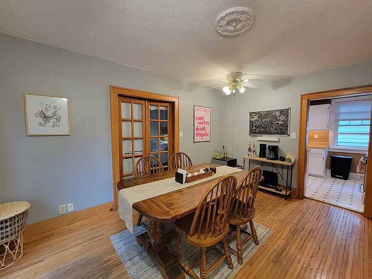 2300 Franklin St #1 — Photo 20