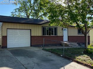 2447 Sonoma Dr, Colorado Springs, CO 80910