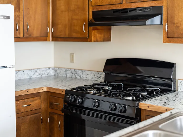 247 Elizabeth Ave #2 — Photo 13