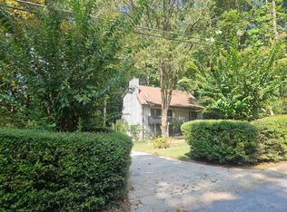 520 Hardy Cir, Dallas, GA 30157