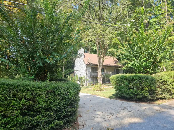 520 Hardy Cir, Dallas, GA 30157