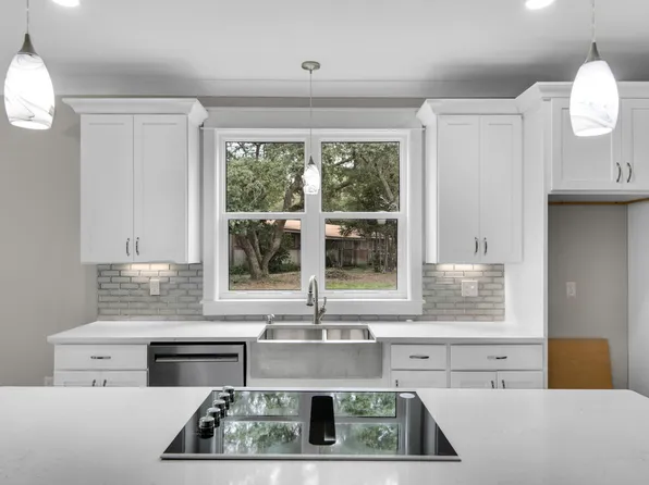 601 3rd Ave, Destin, FL 32541