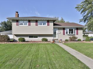 3133 99th St, Highland, IN 46322