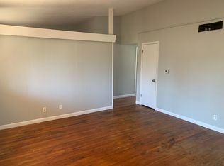 706 1st St #706, Graham, TX 76450