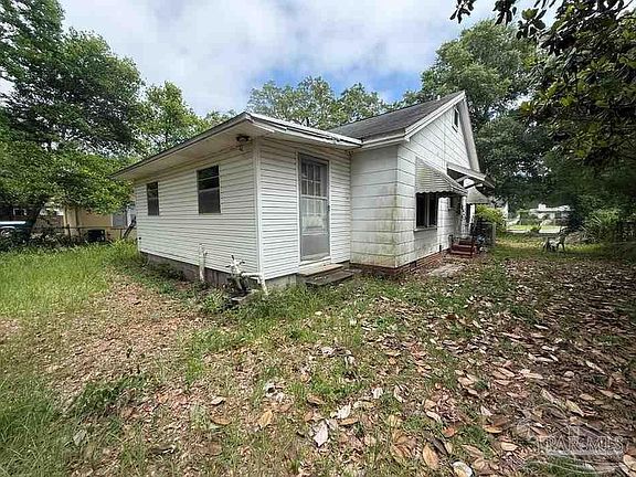 5th image of 1412 Wisteria Ave