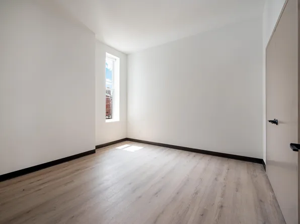 857 Bergen Avenue image 3 of 43