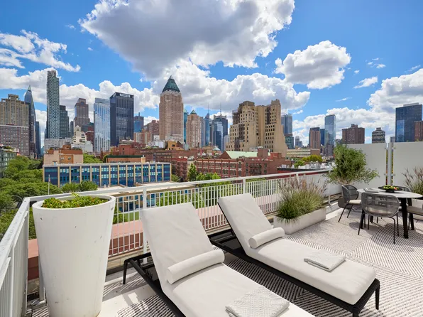 500 West 53rd Street image 1 of 18