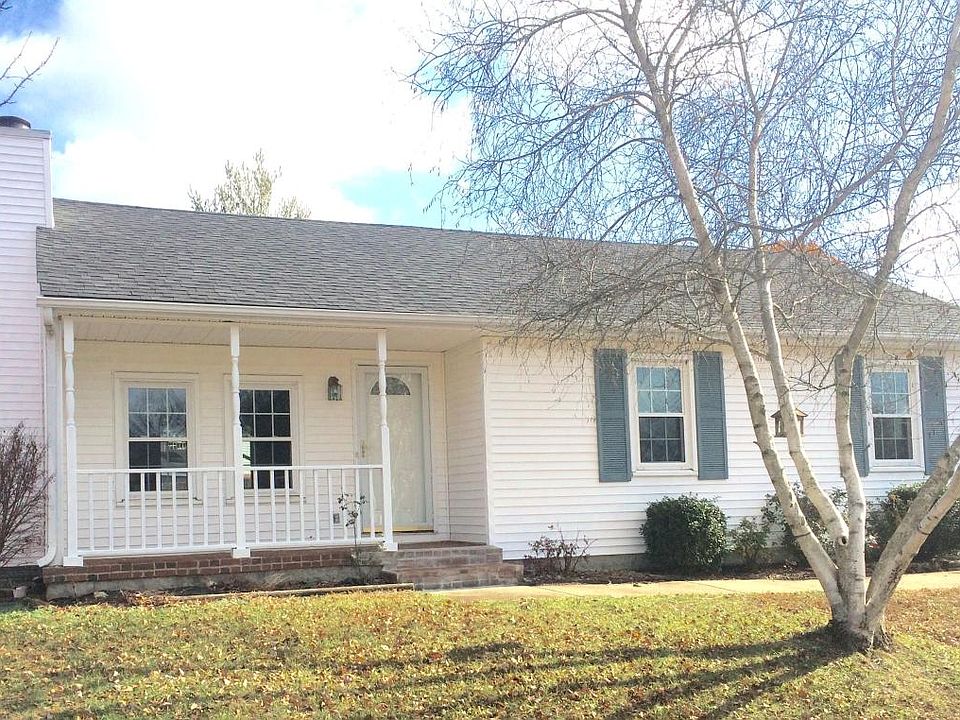 1st image of 3100 Chatham Dr