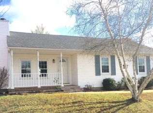 3100 Chatham Dr, Lexington, KY 40503