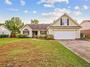 6405 Coachmans Way, Fayetteville, NC 28303