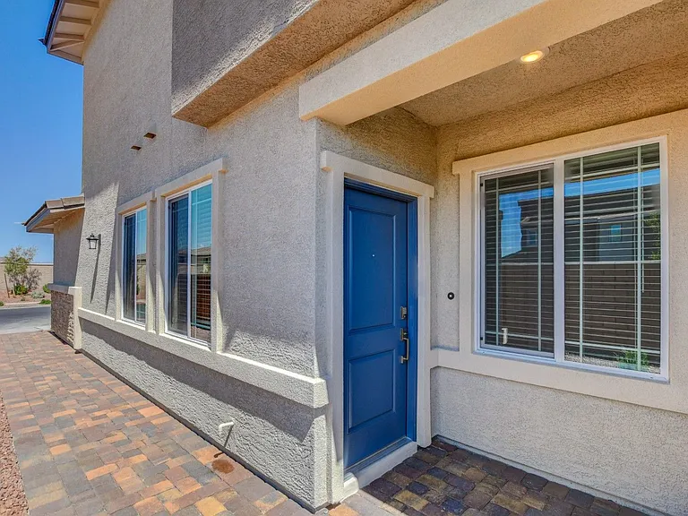 345 Isla Enclave Way — Photo 6