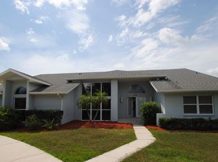 3102 Lakeside Cir, Parrish, FL 34219