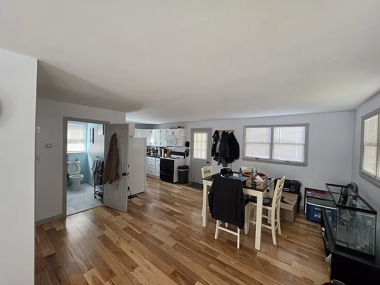 231 Troy Rd — Photo 1