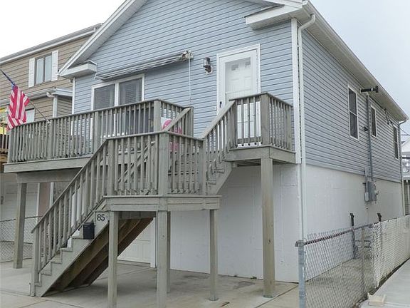 2nd image of 85 California St