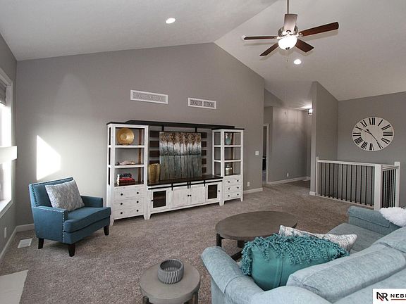 3rd image of 9465 Southern Sky Cir