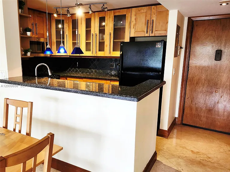 401 Golden Isles Dr #307 — Photo 9