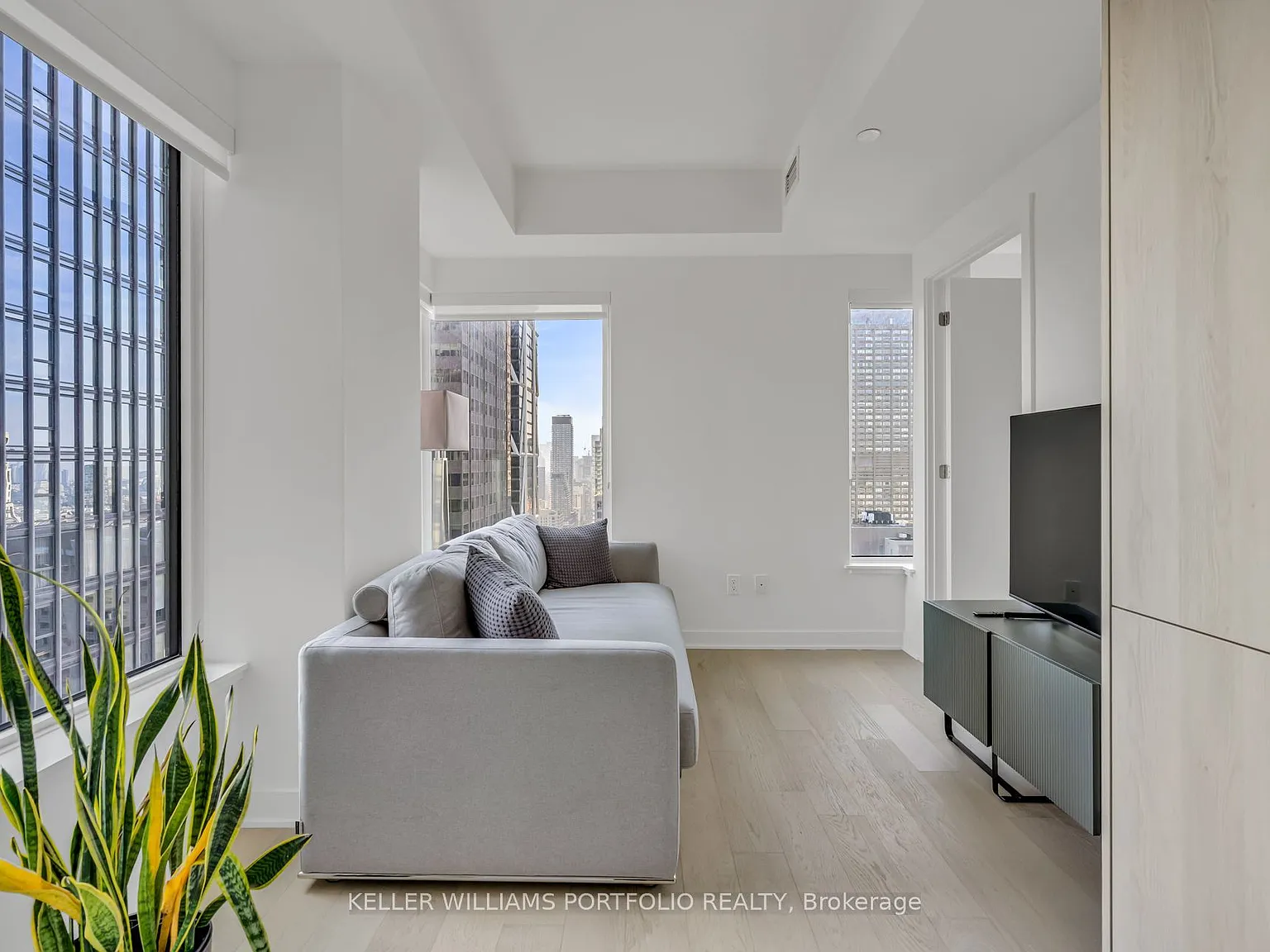 2 bed, $3,150 — Photo 3