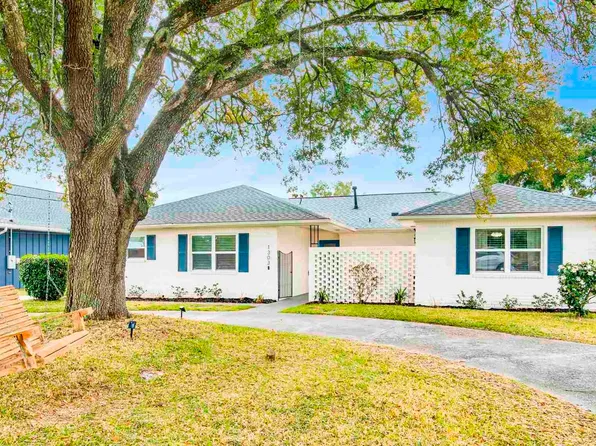 1303 E Hayes St, Pensacola, FL 32503