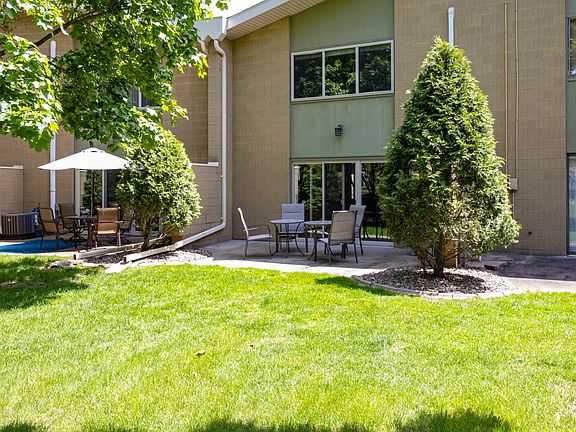 4th image of 1229 Nicolet Cir